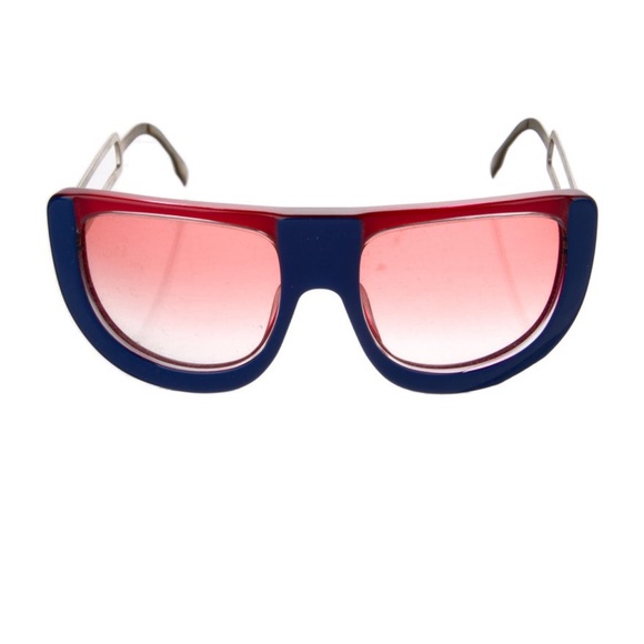 IN SEARCH OF ISO Fendi SS 2011 Havana Sunglasses 5198 - Picture 2 of 2